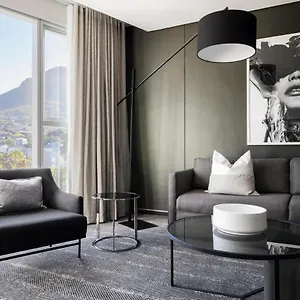 5* Hotel The Capital 15 On Orange &